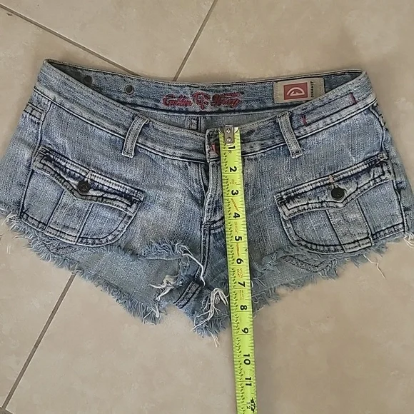 Jean Shorts Low Waist Cheeky - Picture 7 of 7